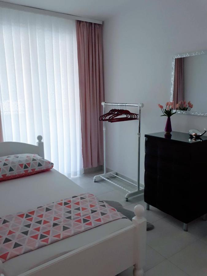 Apartments Katarina 扎博里克 外观 照片