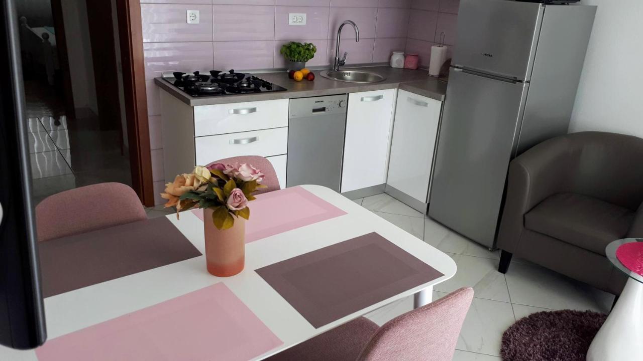 Apartments Katarina 扎博里克 外观 照片