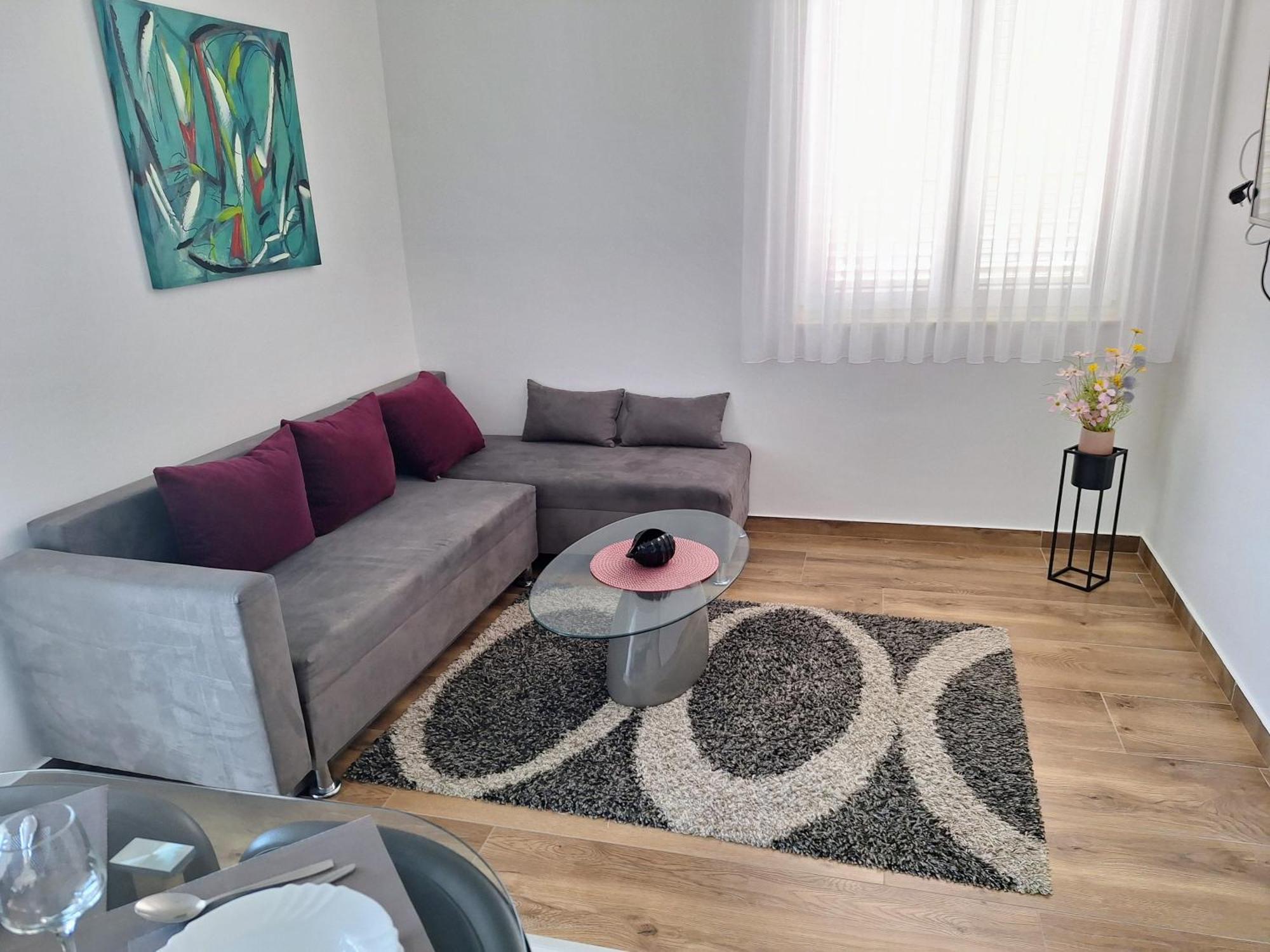 Apartments Katarina 扎博里克 外观 照片