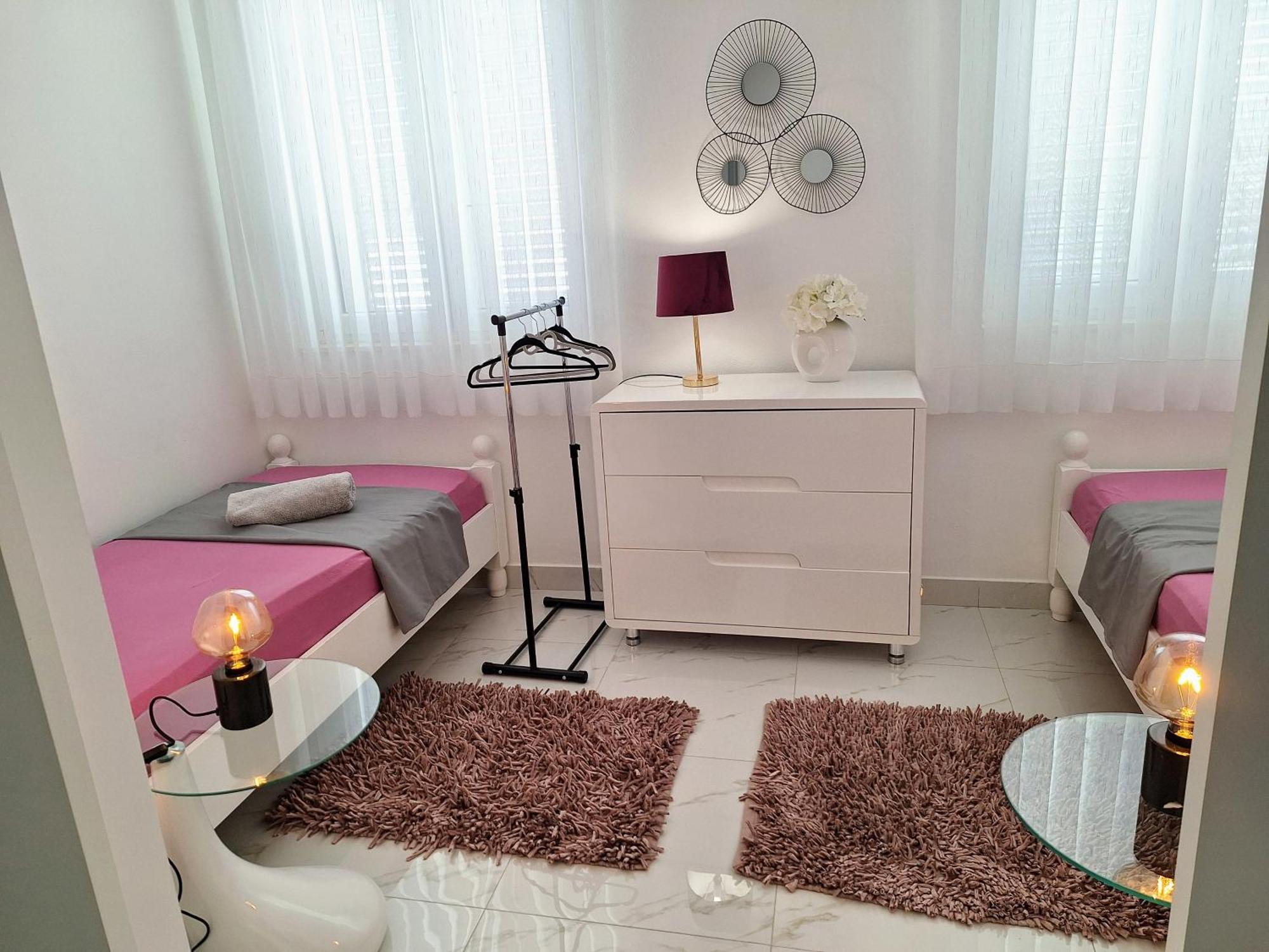 Apartments Katarina 扎博里克 外观 照片